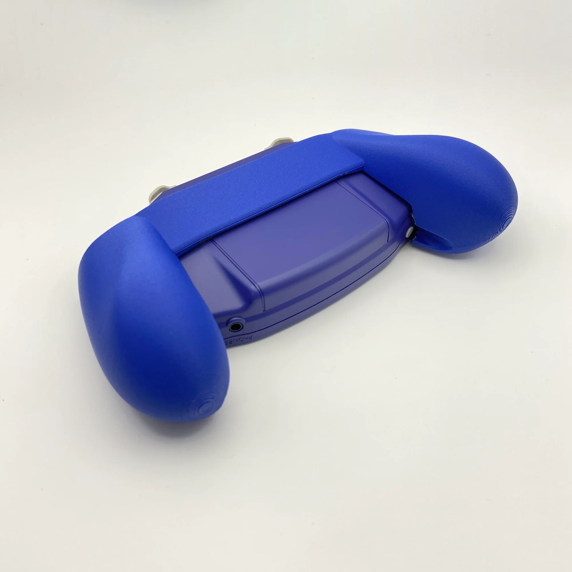 Grip For RG34XX 3D Printed Gri - огляд і ціна 3D Printing Ideas